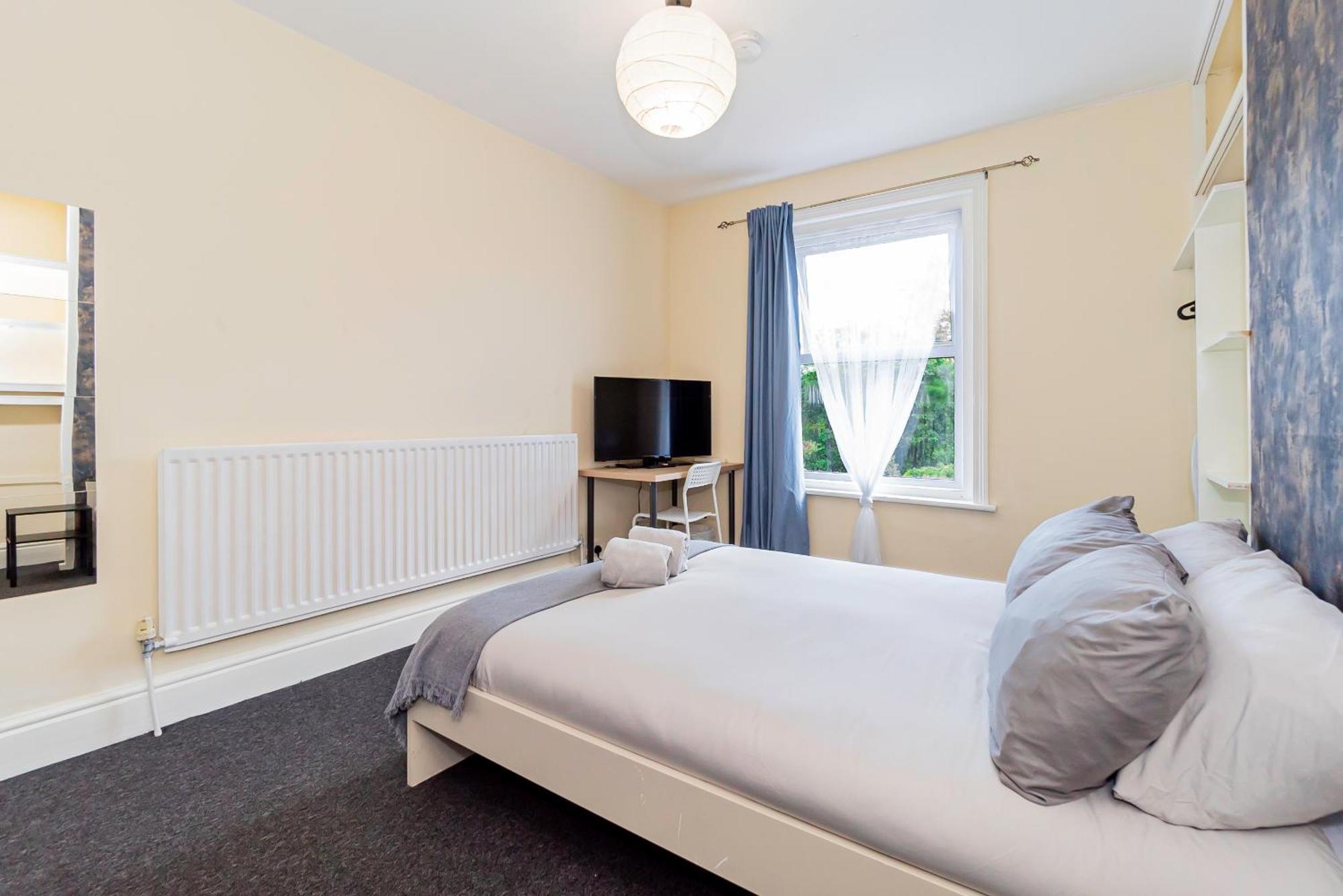 Shirley House 5, Guest House, Self Catering, Self Check In With Smart Locks, Use Of Fully Equipped Kitchen, Close To City Centre, Ideal For Longer Stays And Fawley Contractors Southampton Exterior photo